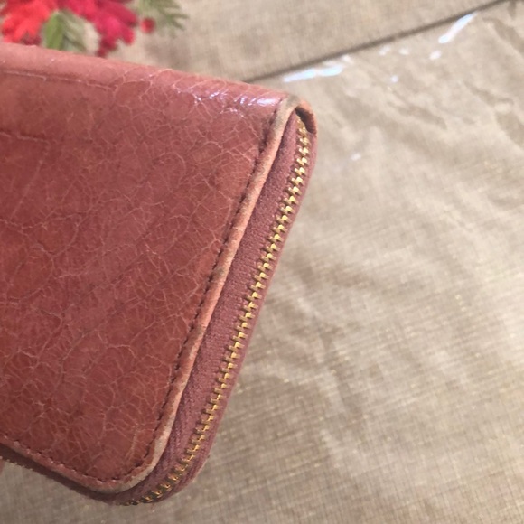 Authentic Miu Miu wallet - Picture 4 of 7